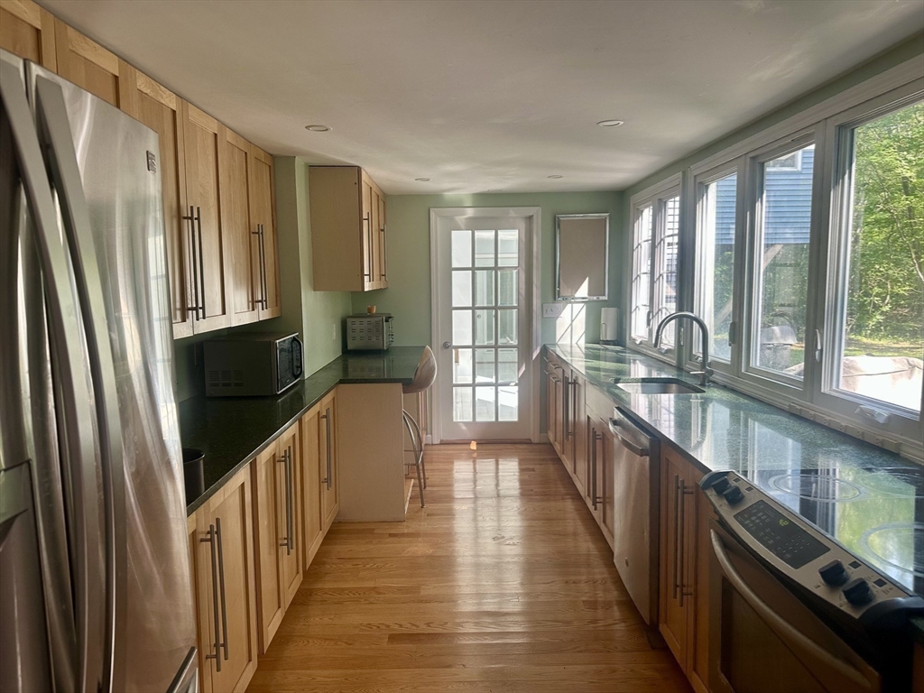 20 Meadow Brook Rd