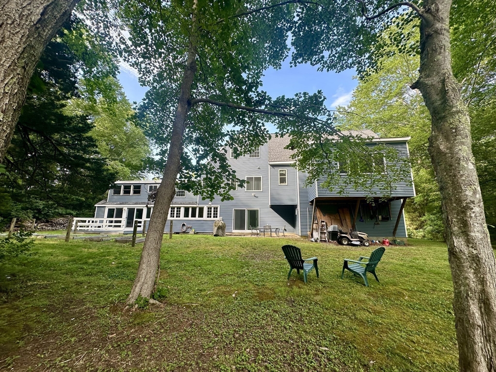 20 Meadow Brook Rd