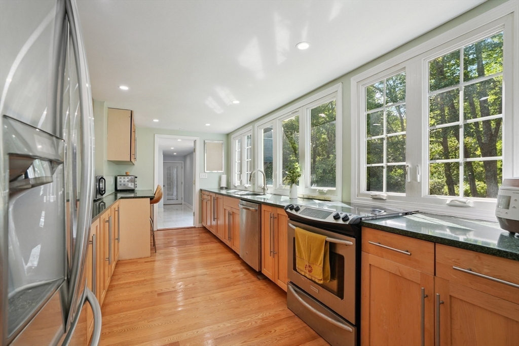 20 Meadow Brook Rd