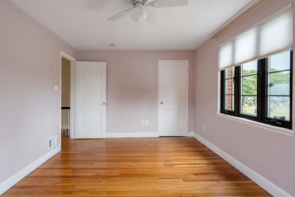 956 Belmont #956, Watertown, DC Photo #15