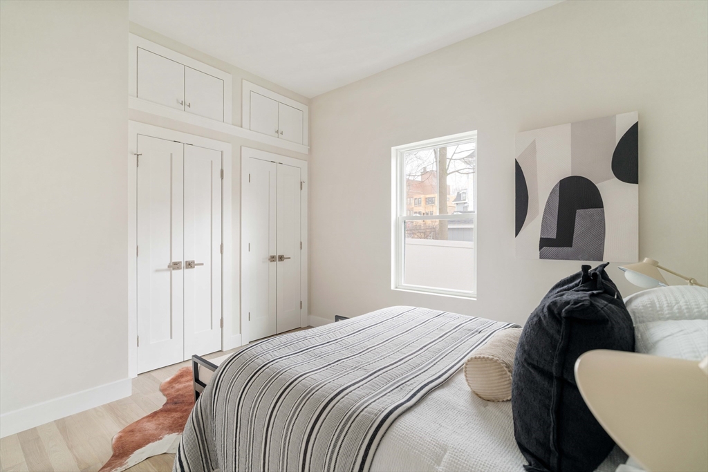 Boston, Massachusetts 02119, United States, 2 Bedrooms Bedrooms, ,1 BathroomBathrooms,Residential,Pending,105800