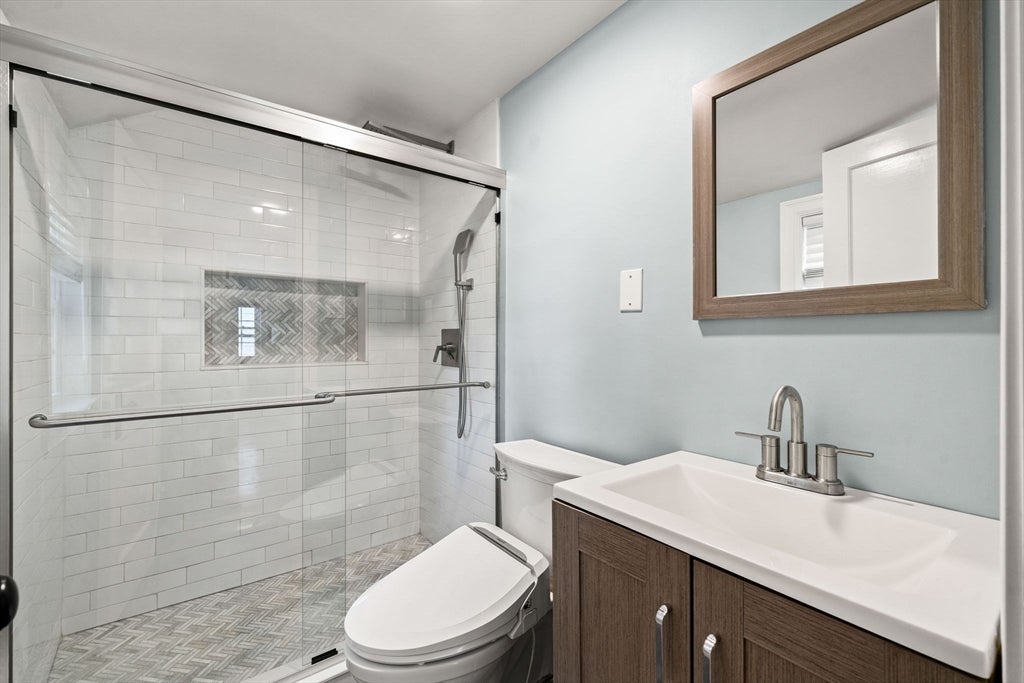 53 Sargent Rd, Swampscott, MA, 53 Sargent Rd, Swampscott, MA Photo #23