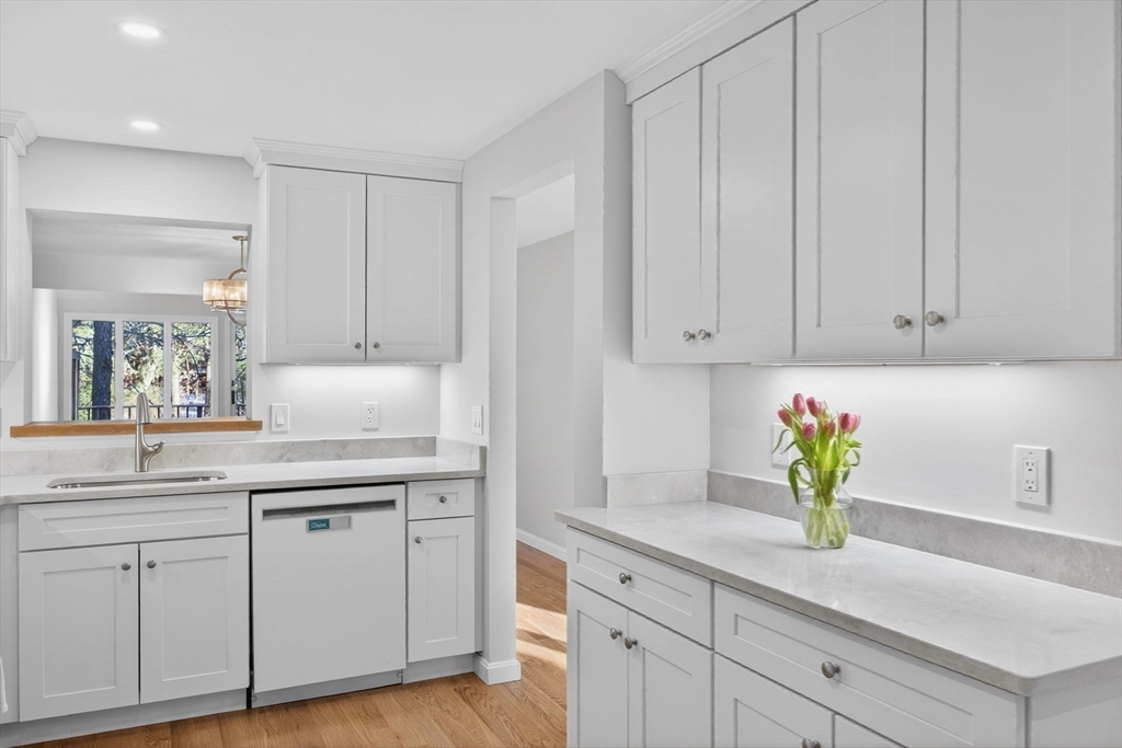 16 West  Woods #16, Yarmouth, MA Photo #11