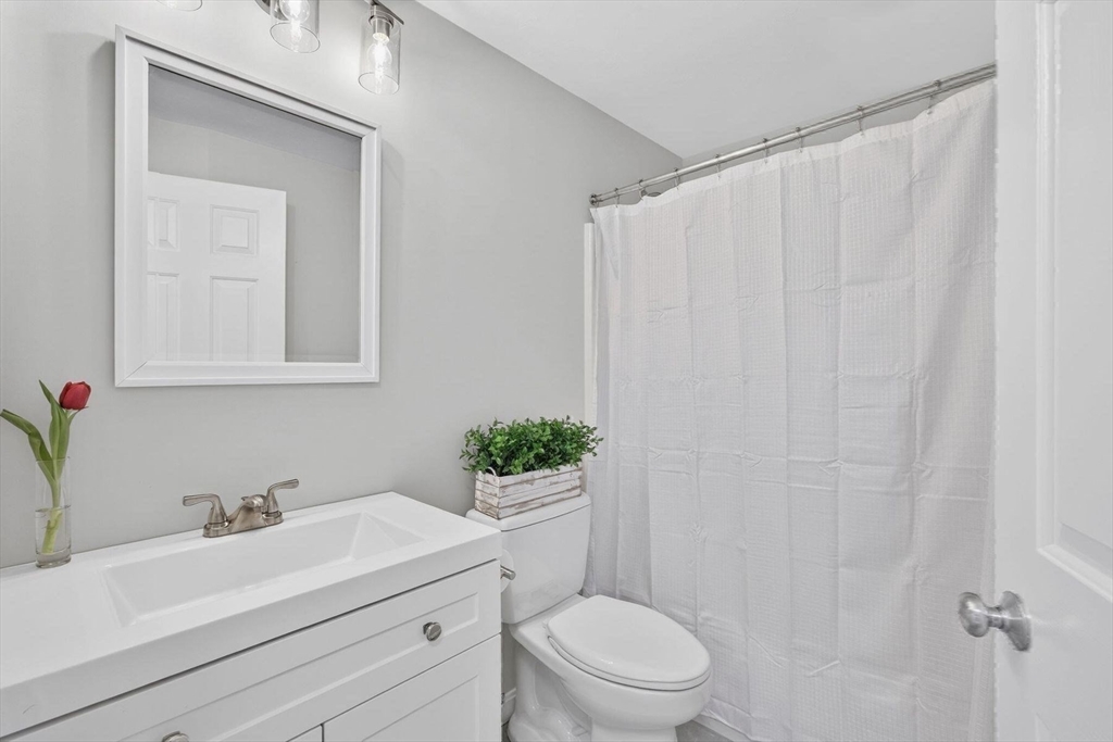 16 West  Woods #16, Yarmouth, MA Photo #18