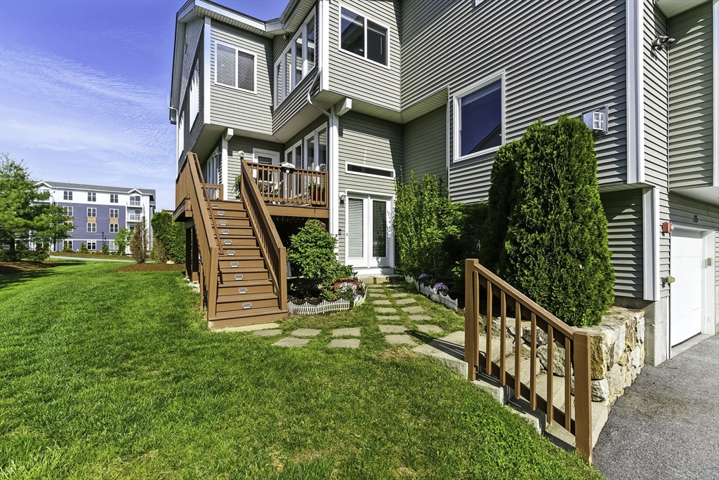 15 Queen Isabella Way 15