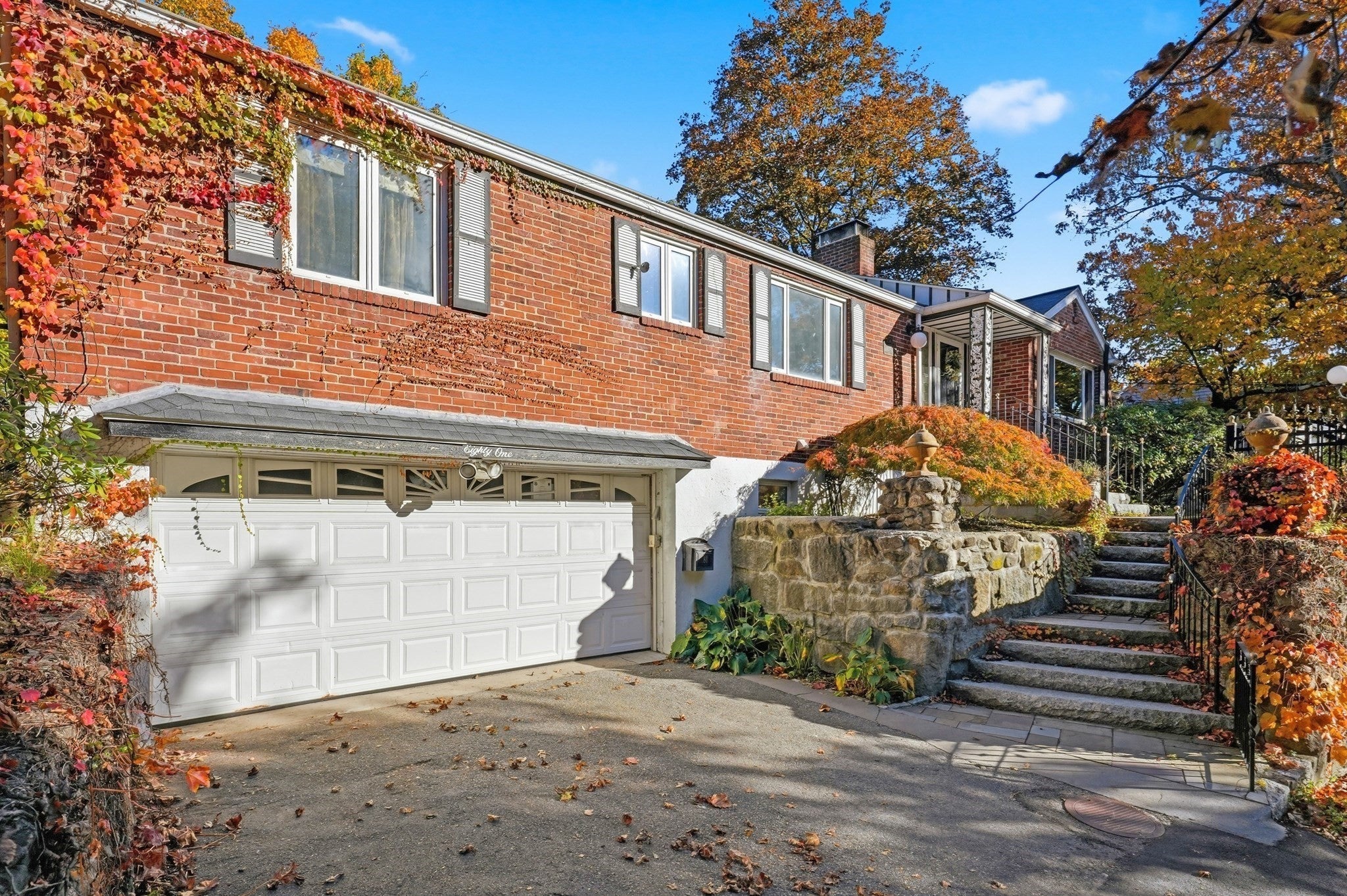 81 Ridge Street