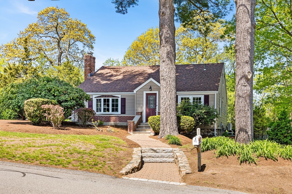 1 Great Pines Ave