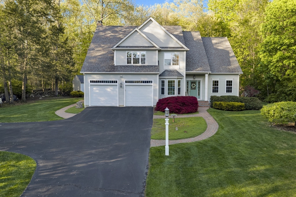 10 Turner Ln, Sturbridge, MA Photo #1