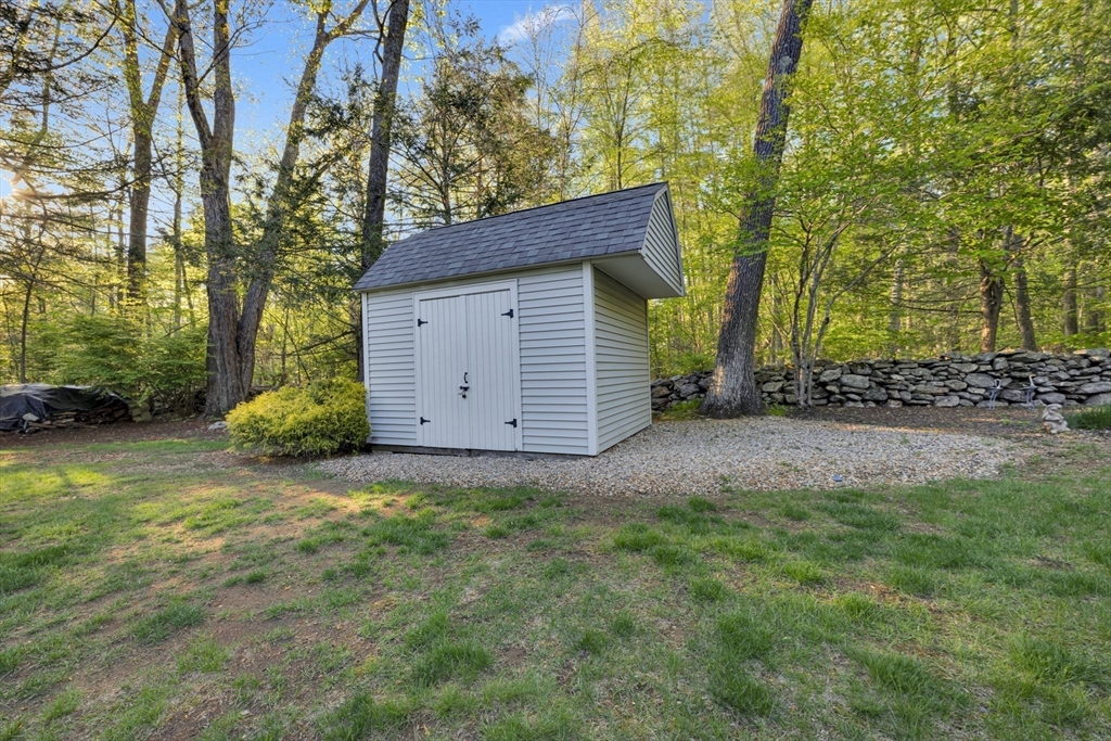 10 Turner Ln, Sturbridge, MA Photo #40