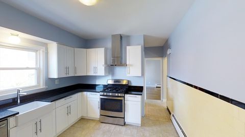 18 Murdock 1 Somerville MA 02144