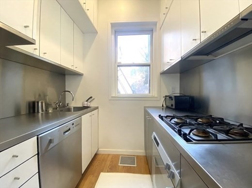378 Marlborough St 2