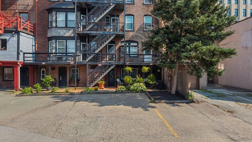 36 Elm St #B, Worcester, MA, 36 Elm St #B, Worcester, MA Photo #30