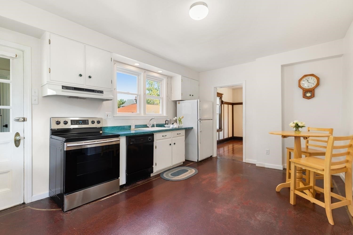 17 Sturtevant St, Beverly, MA, 17 Sturtevant St, Beverly, MA Photo #14