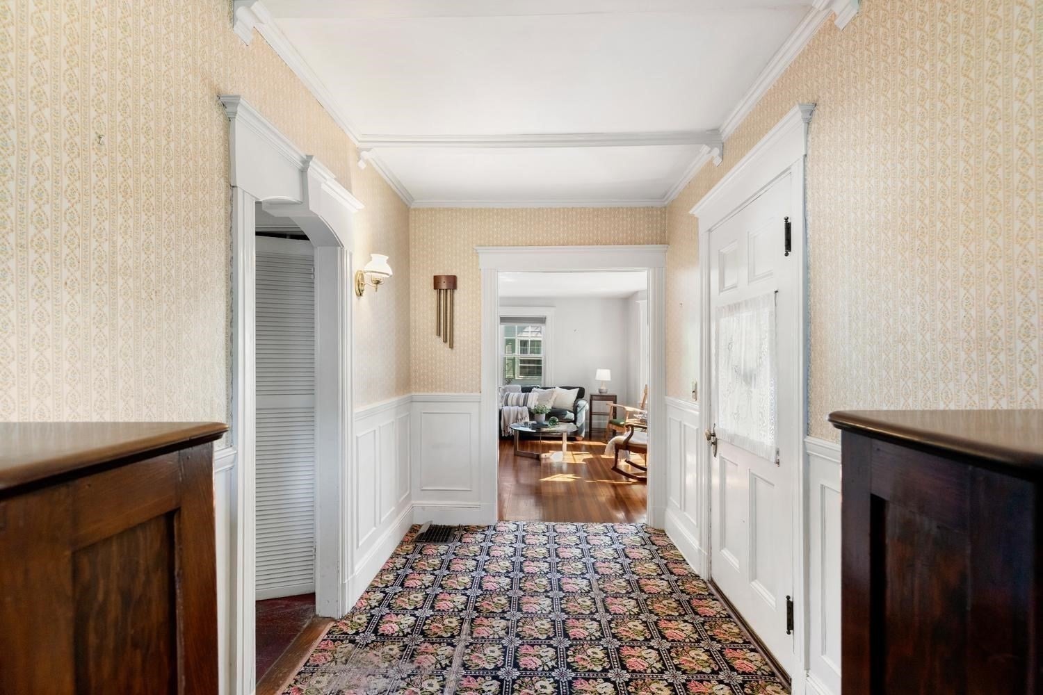 17 Sturtevant St, Beverly, MA, 17 Sturtevant St, Beverly, MA Photo #5