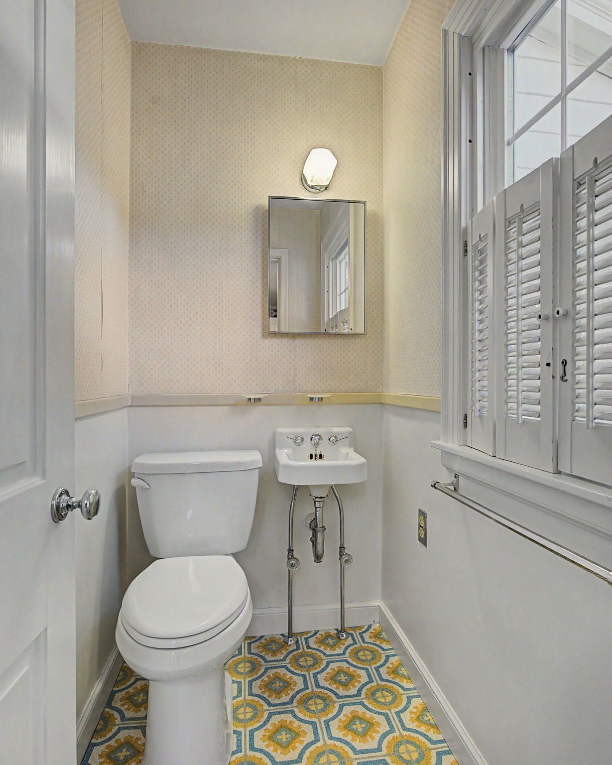 8 James Street, Greenfield, MA, 8 James Street, Greenfield, MA Photo #17