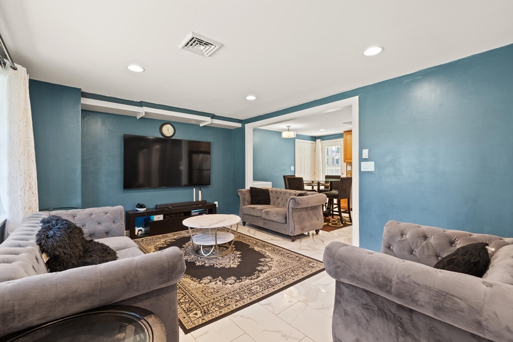 100 Francine Rd