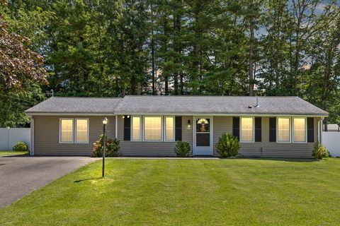100 Francine Rd Raynham MA 02767
