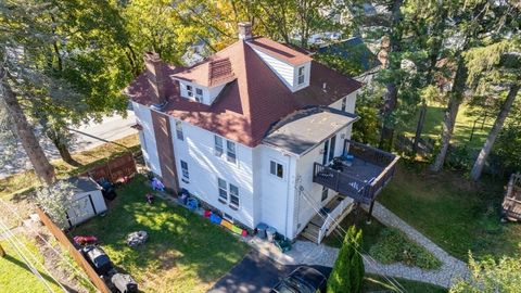 Photo of 211 June St #B, Worcester, MA 01602 (MLS # 73481811)