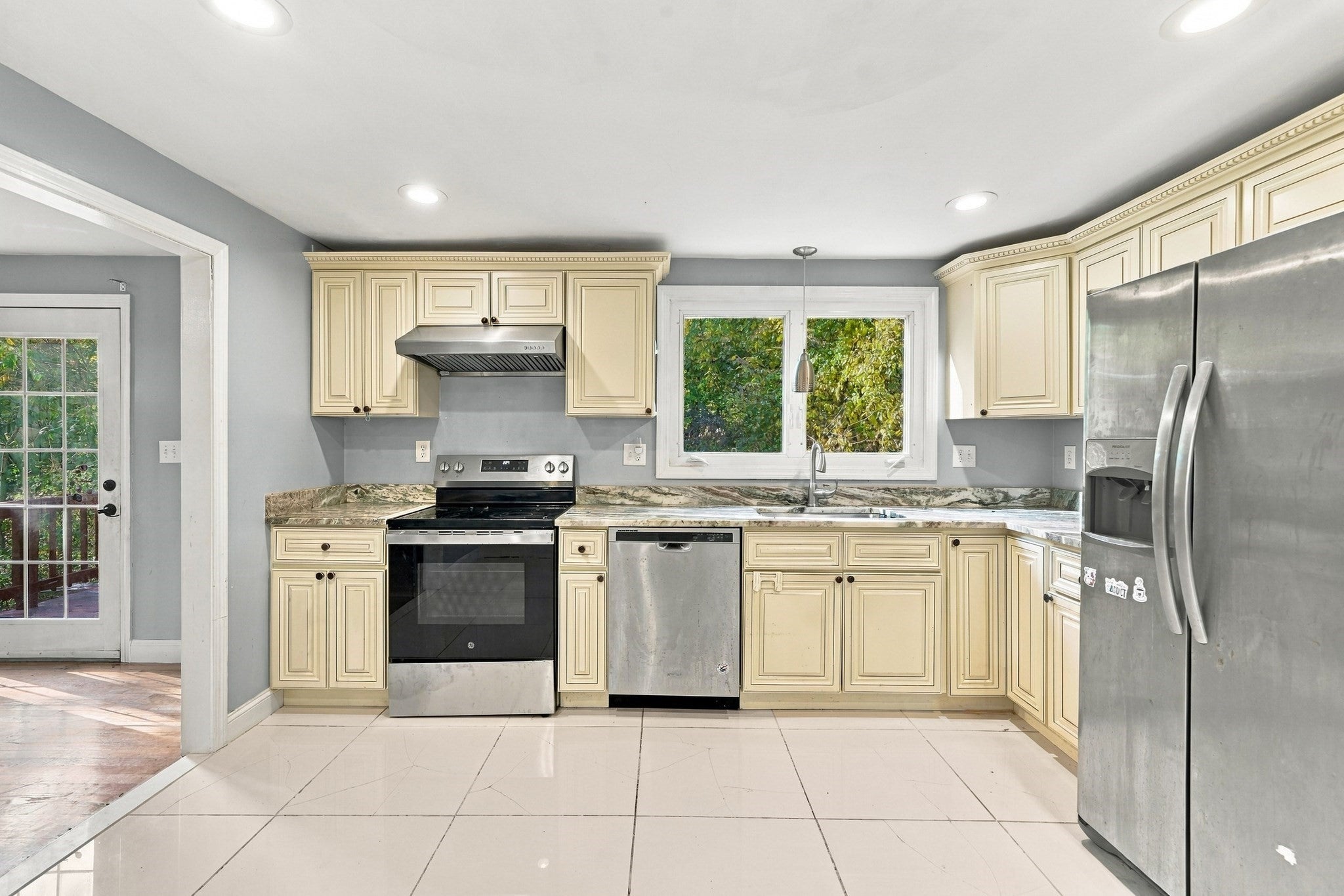 267 Middle Street, Weymouth, MA Photo #13