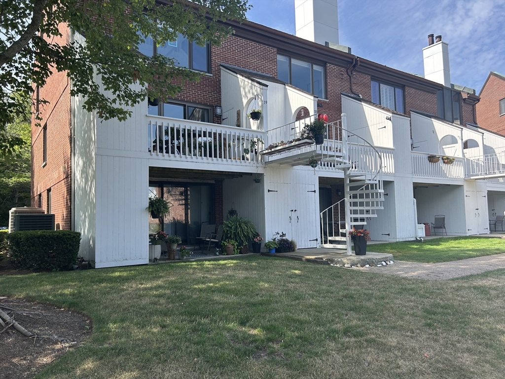 126 Merrimac Street 37