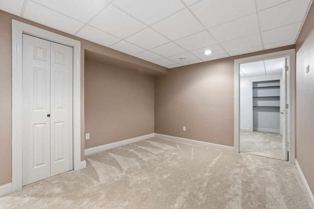 59 Gilbert Rd, Southampton, MA Photo #31