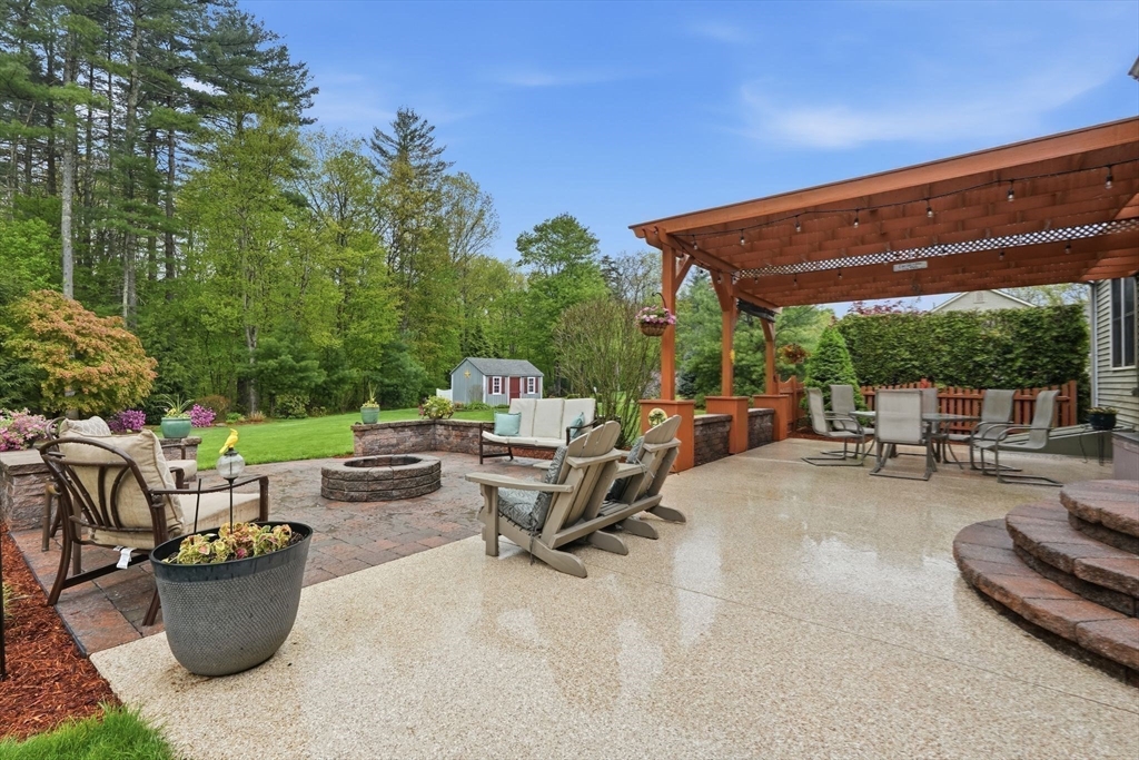 59 Gilbert Rd, Southampton, MA Photo #34