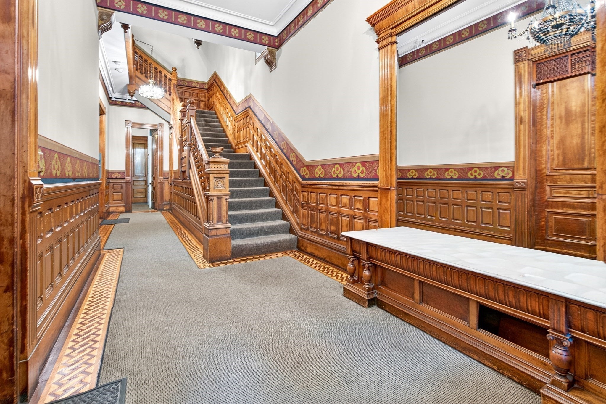 144 Commonwealth Ave 4