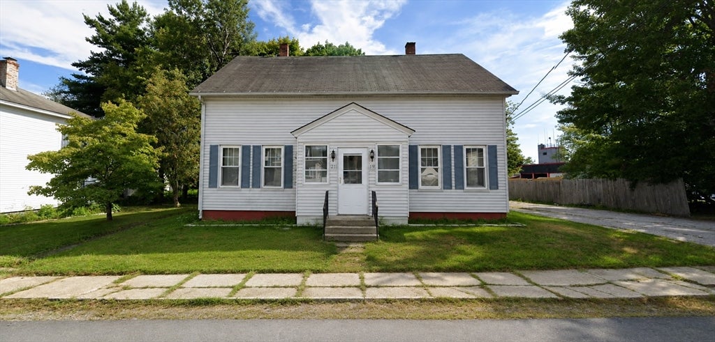 Photo of 19- 21 East St, Winchendon, MA