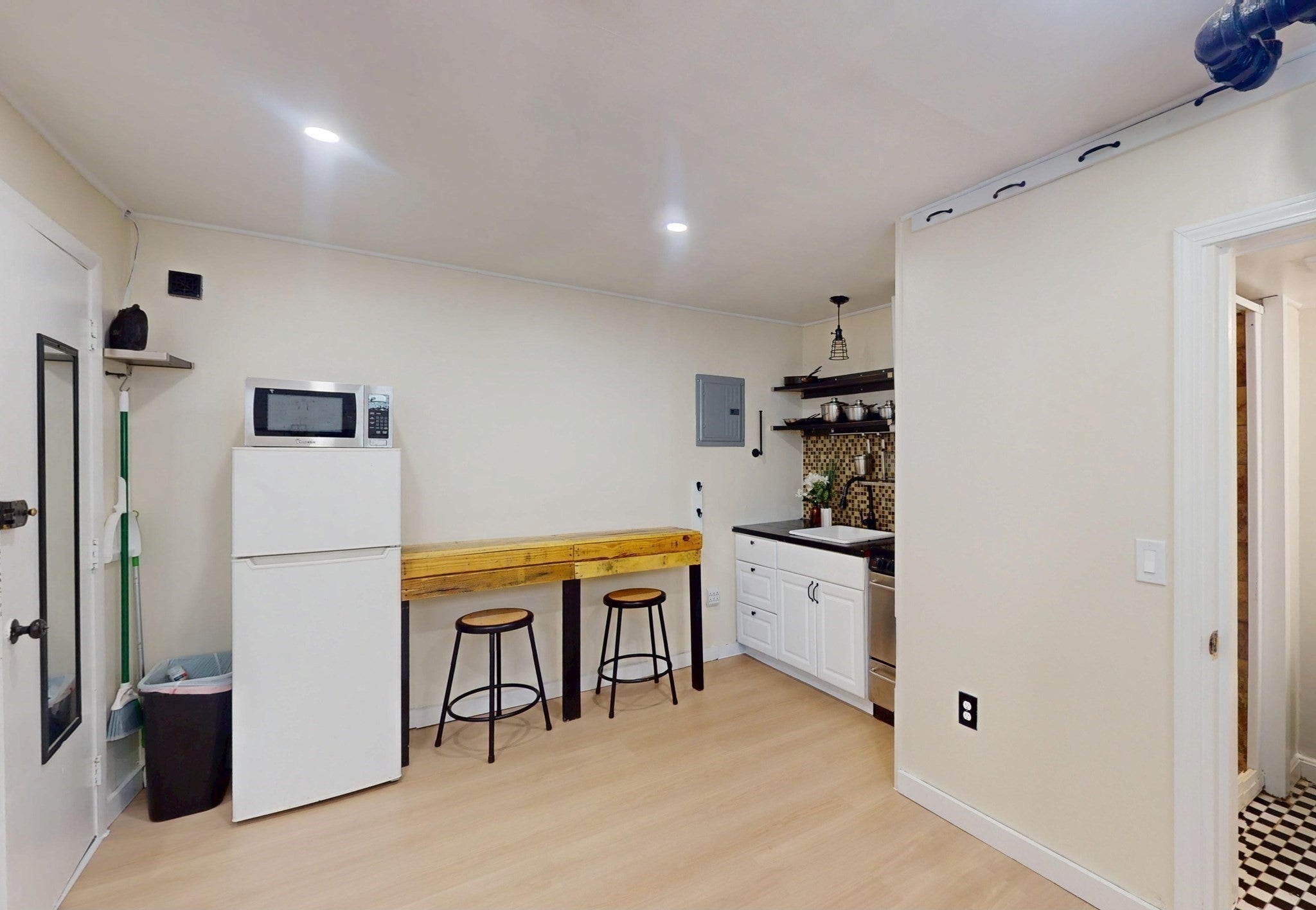 5 Spofford Rd 17