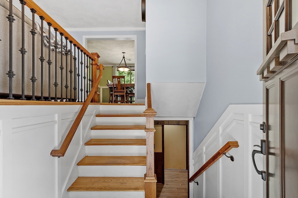 20 Meredith Rd