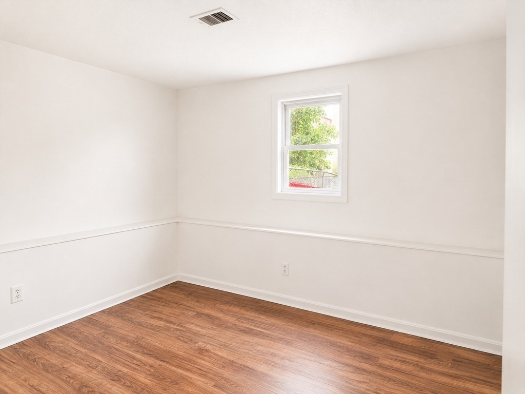 526 Third St 3