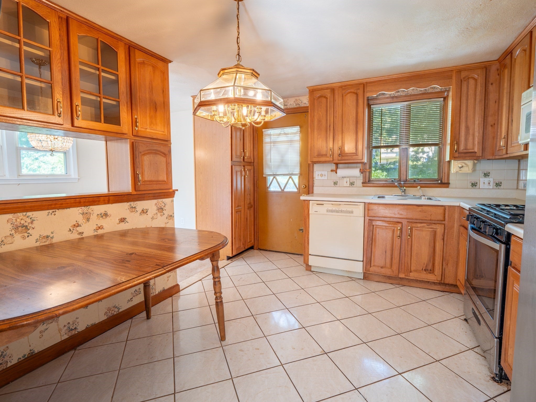 27 State Street, Randolph, MA, 27 State Street, Randolph, MA Photo #7