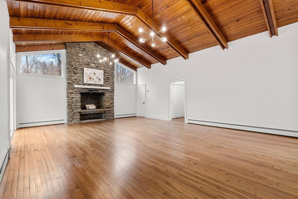 193 Chicopee Row