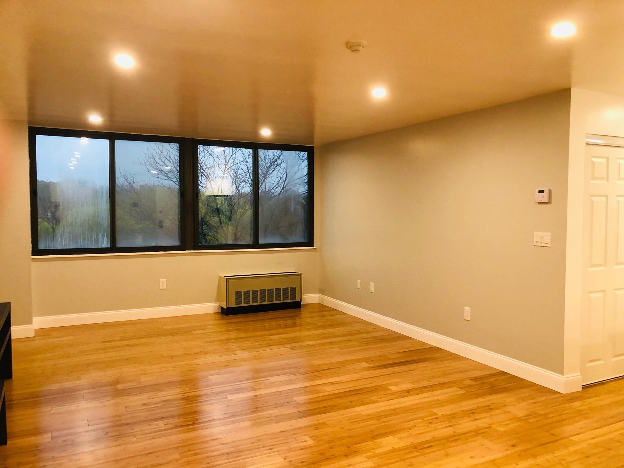 77 Adams St 605