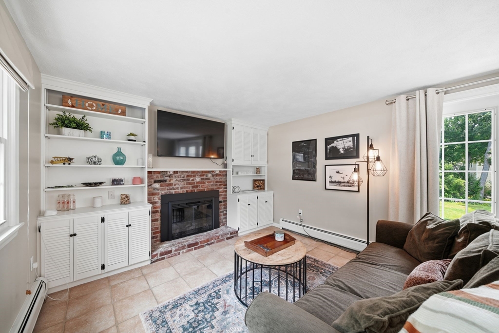 105 Locke Rd, Chelmsford, MA, 105 Locke Rd, Chelmsford, MA Photo #13