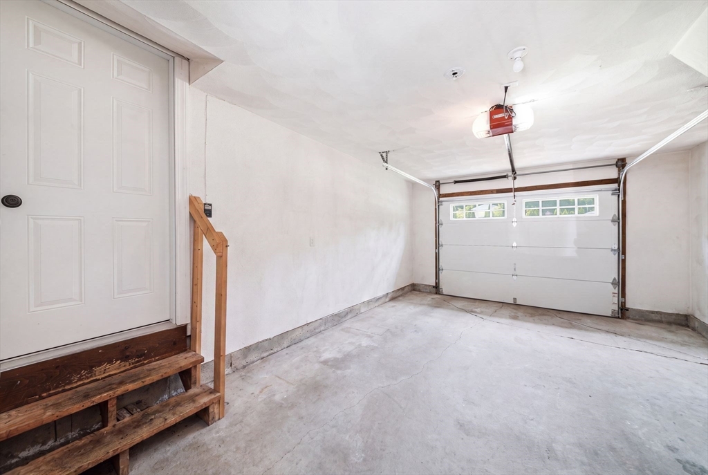 105 Locke Rd, Chelmsford, MA, 105 Locke Rd, Chelmsford, MA Photo #36