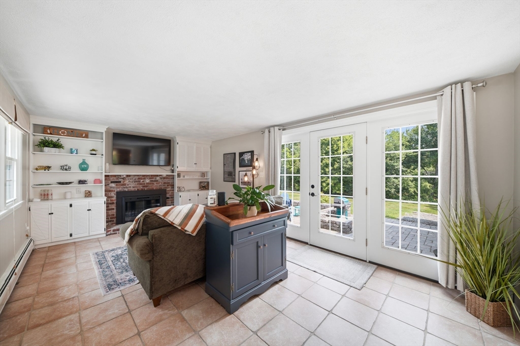 105 Locke Rd, Chelmsford, MA, 105 Locke Rd, Chelmsford, MA Photo #12