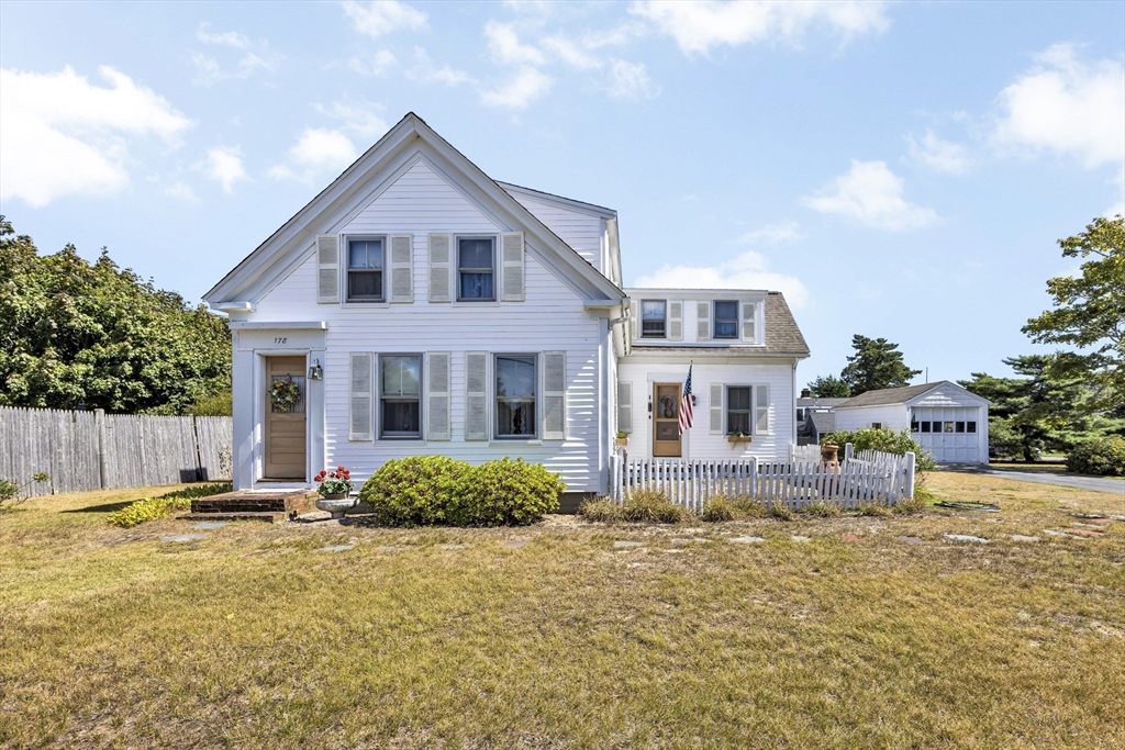 178 School St