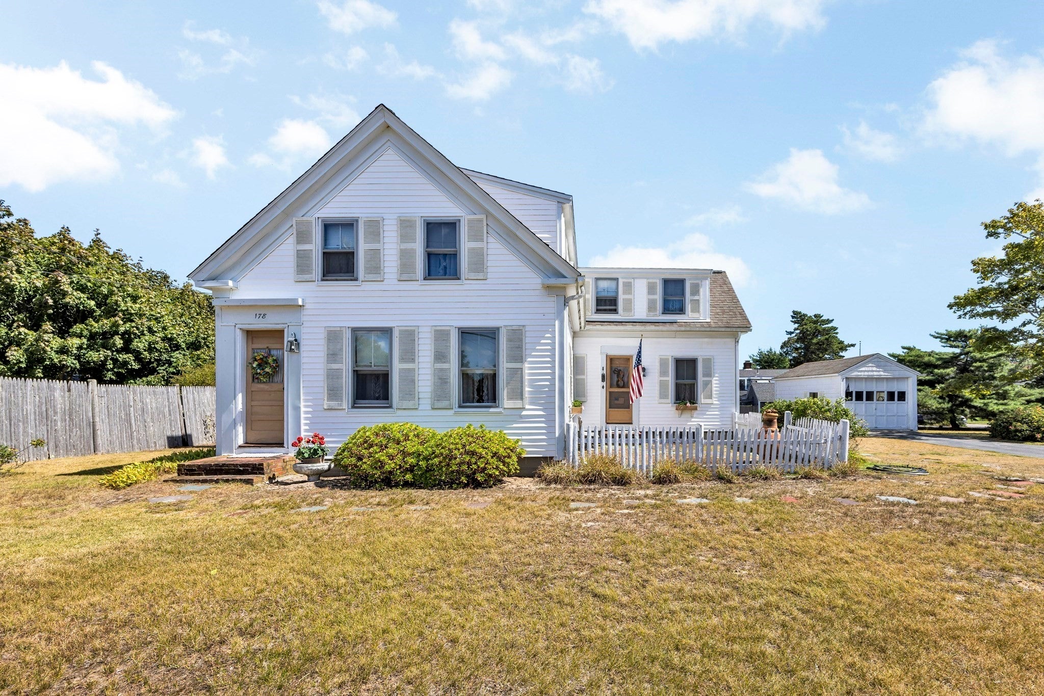 178 School St