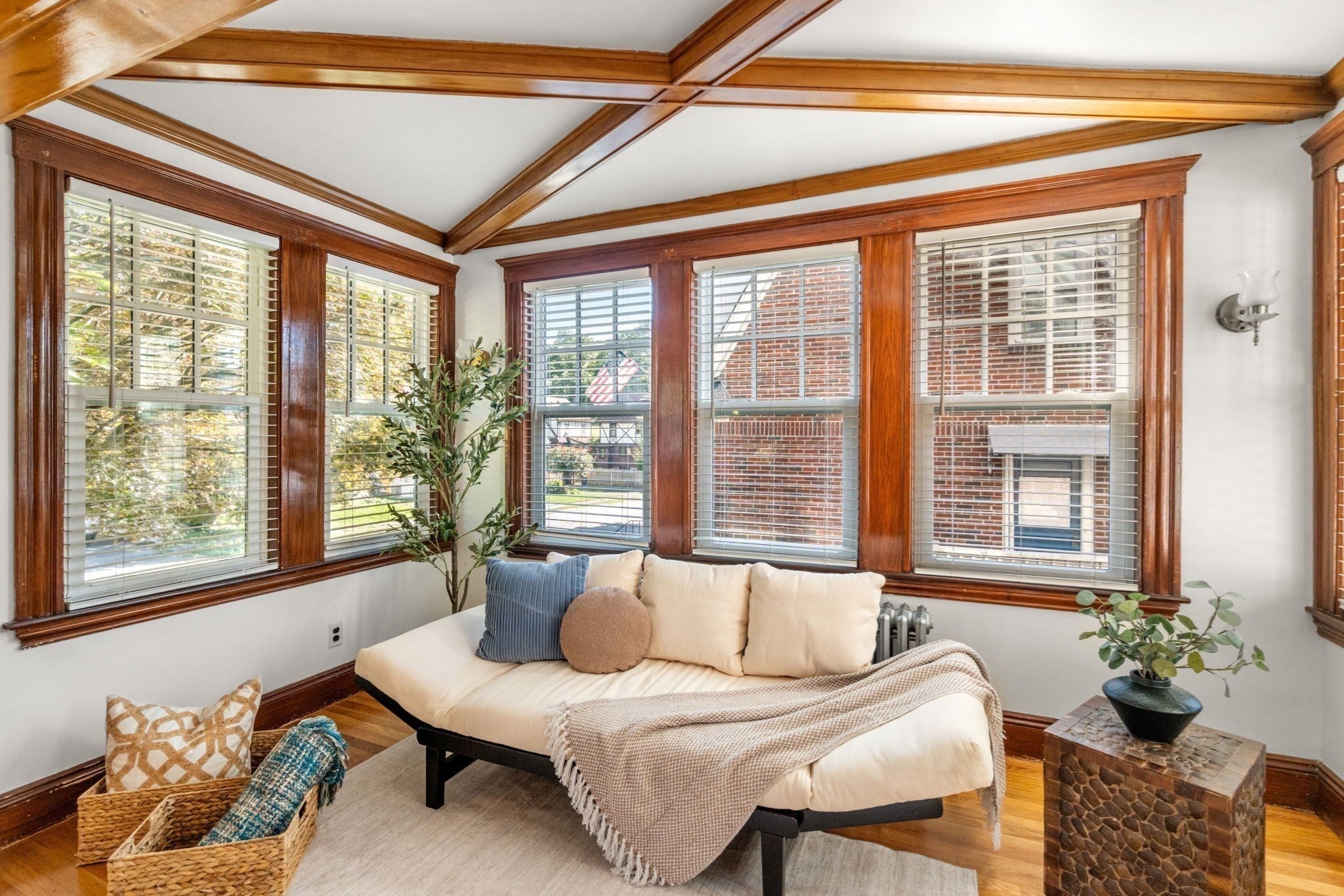 12 Eastbourne Street, Boston, MA, 12 Eastbourne Street, Boston, MA Photo #4