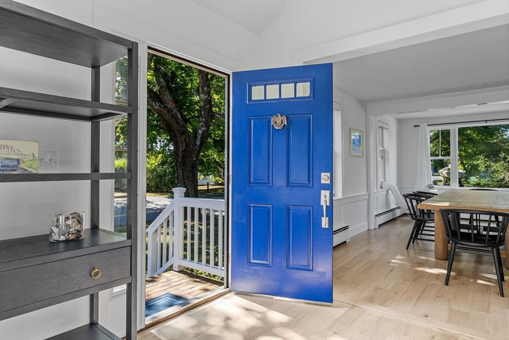 241 Davisville Rd