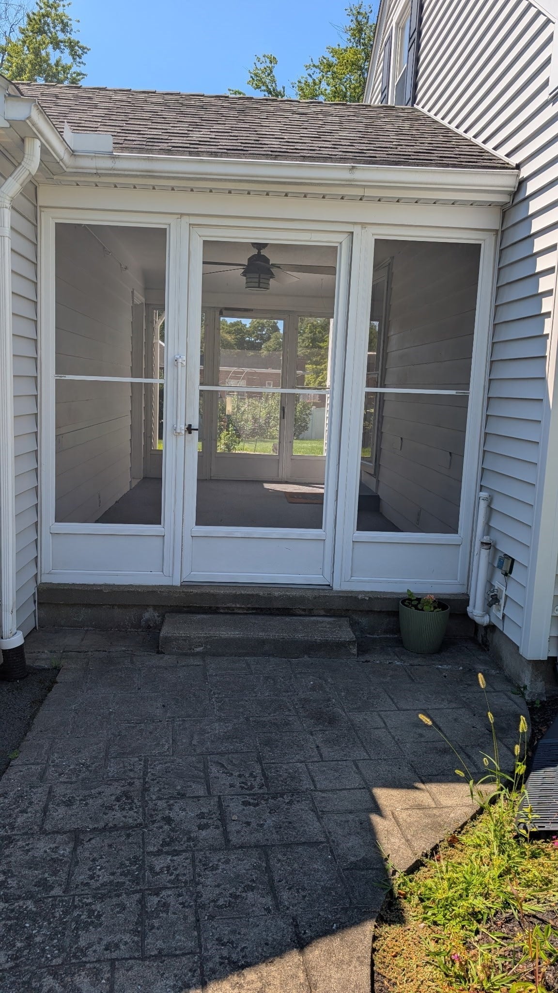 111 Maple Rd, Longmeadow, MA Photo #4