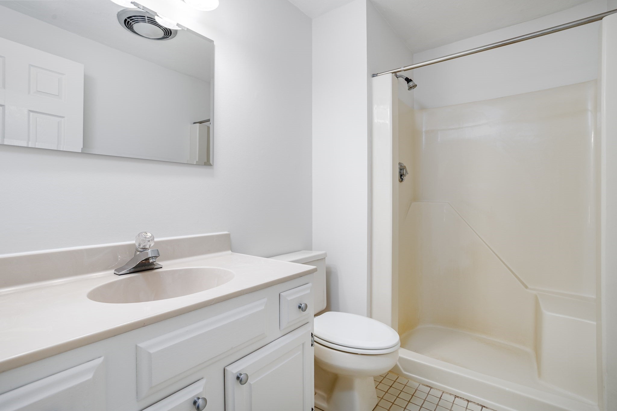 303 Ridgefield Circle #303D, Clinton, MA, 303 Ridgefield Circle #303D, Clinton, MA Photo #23