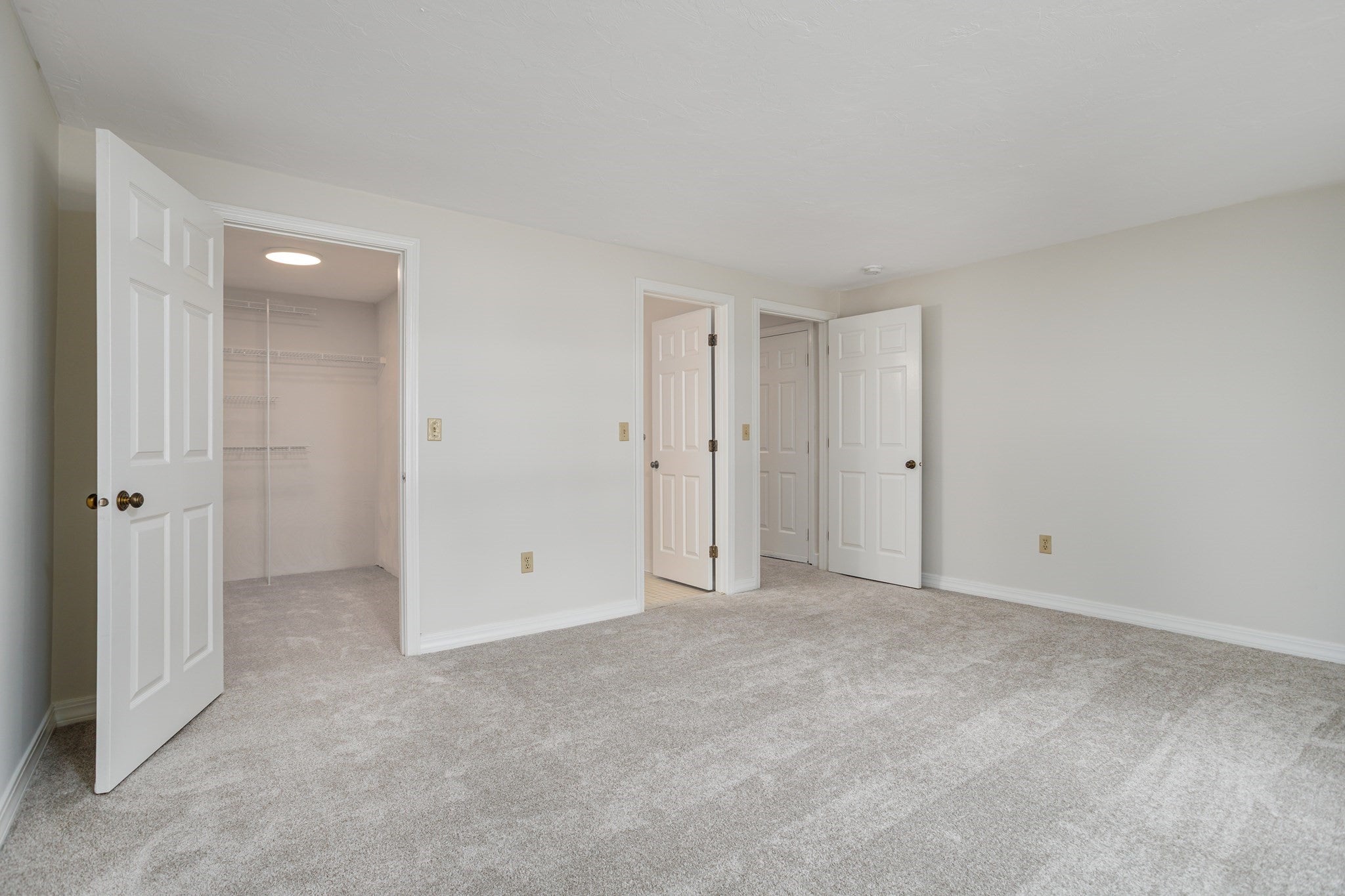 303 Ridgefield Circle #303D, Clinton, MA, 303 Ridgefield Circle #303D, Clinton, MA Photo #20