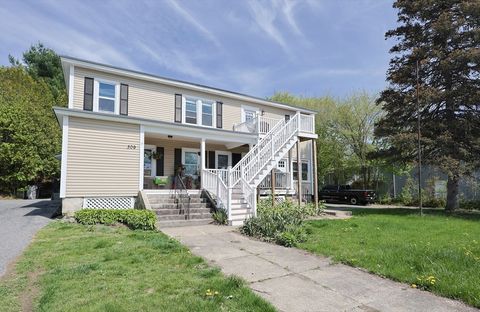 309 Providence St Grafton MA 01560