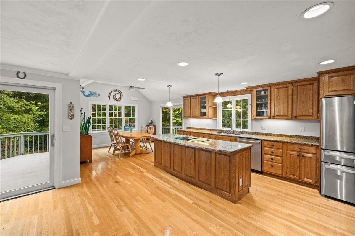 95 Little Herring Pond Rd, Plymouth, MA, 95 Little Herring Pond Rd, Plymouth, MA Photo #9