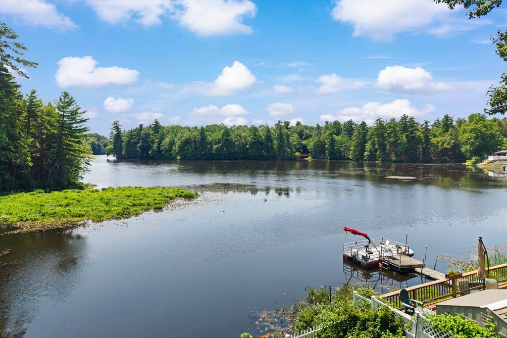 20 Pond Dr