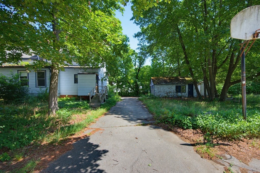 507 Taunton Ave