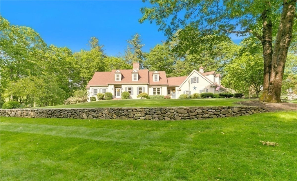 9 Perley Ln
