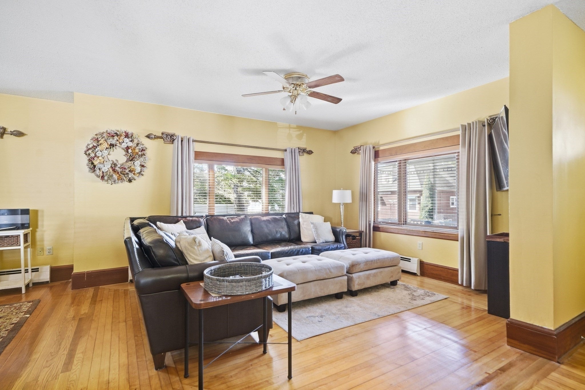 27 Arthur St, Methuen, MA Photo #4